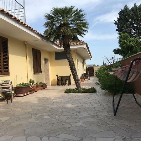 مودونيو B&B Sun House المظهر الخارجي الصورة