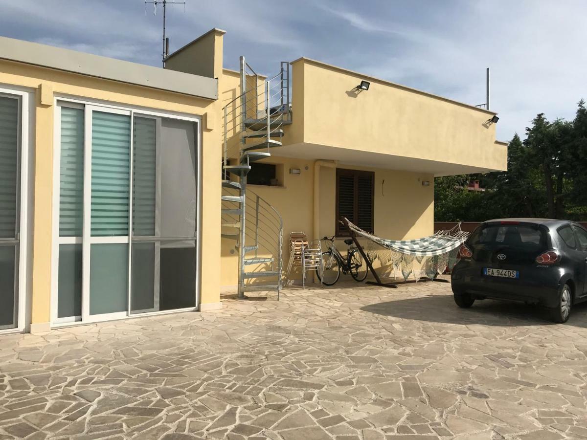 مودونيو B&B Sun House المظهر الخارجي الصورة