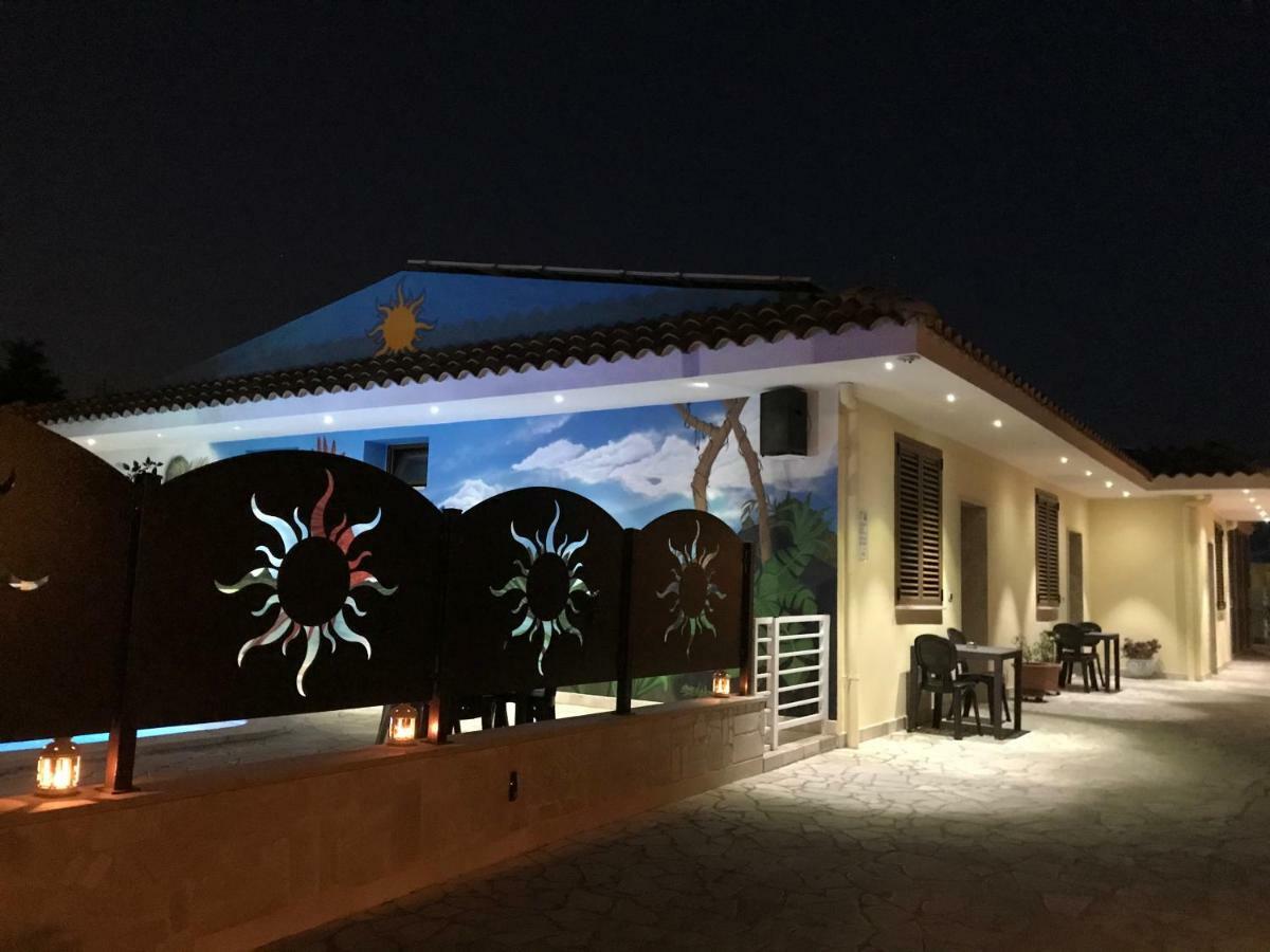 مودونيو B&B Sun House المظهر الخارجي الصورة